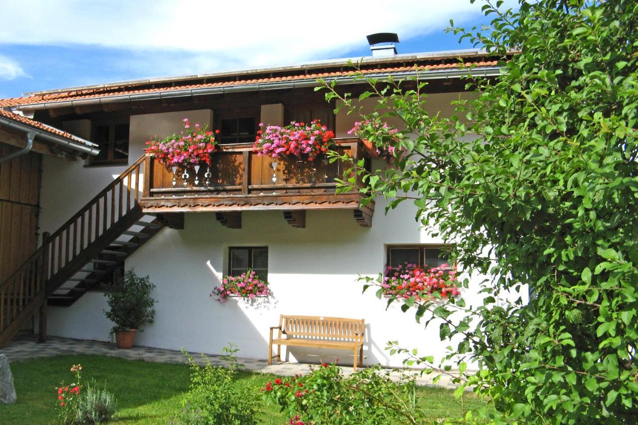 Ferienwohnungen Wanderparadies Bauernhof Aschau im Chiemgau Exterior foto